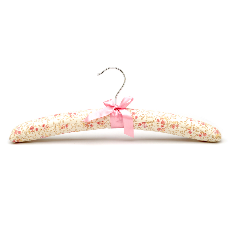 ST01B-FABRIC PADDED HANGERS